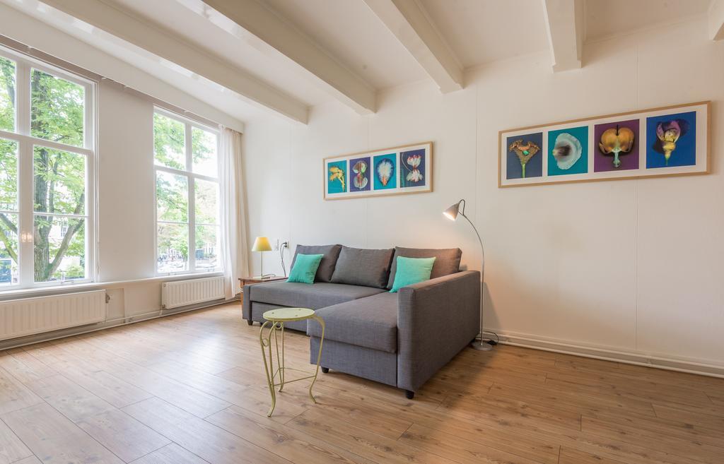Canal View Amsterdam Apartment Екстериор снимка