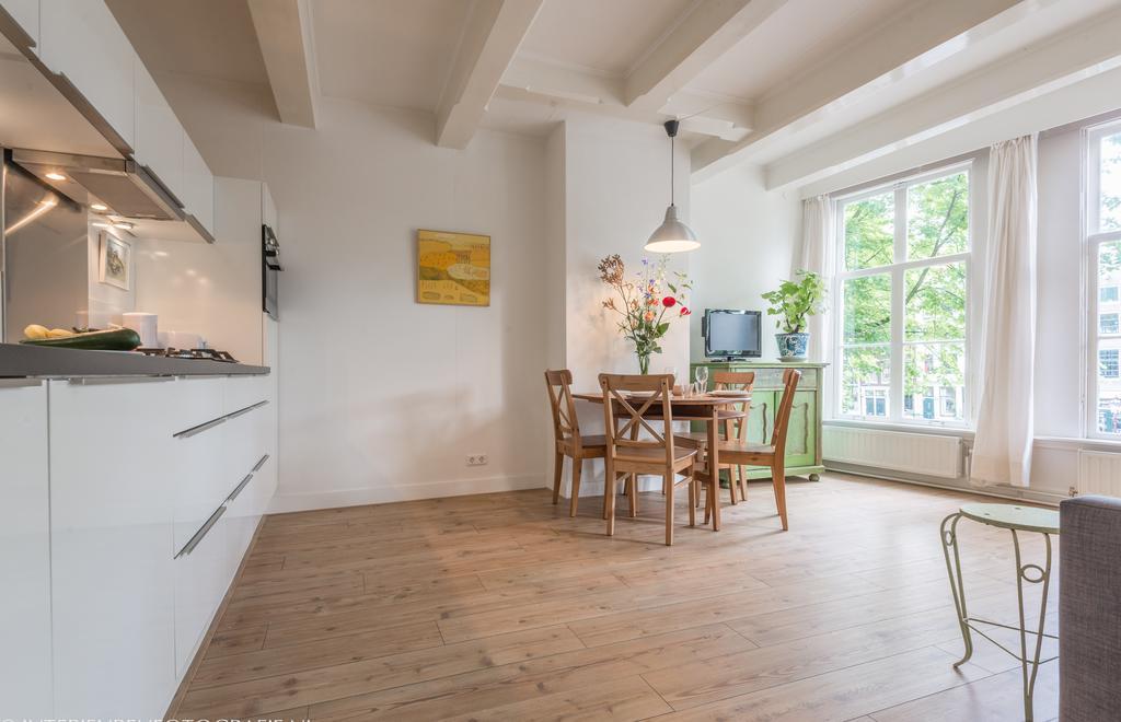 Canal View Amsterdam Apartment Екстериор снимка