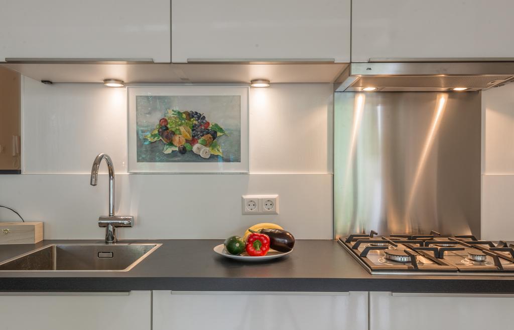 Canal View Amsterdam Apartment Екстериор снимка
