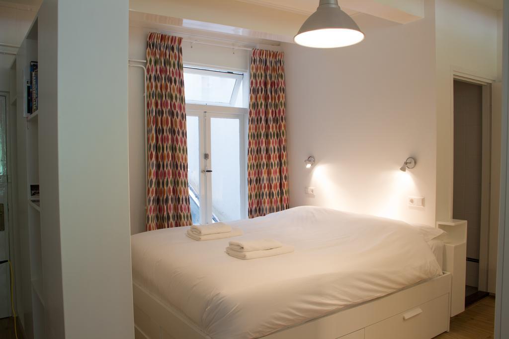 Canal View Amsterdam Apartment Екстериор снимка
