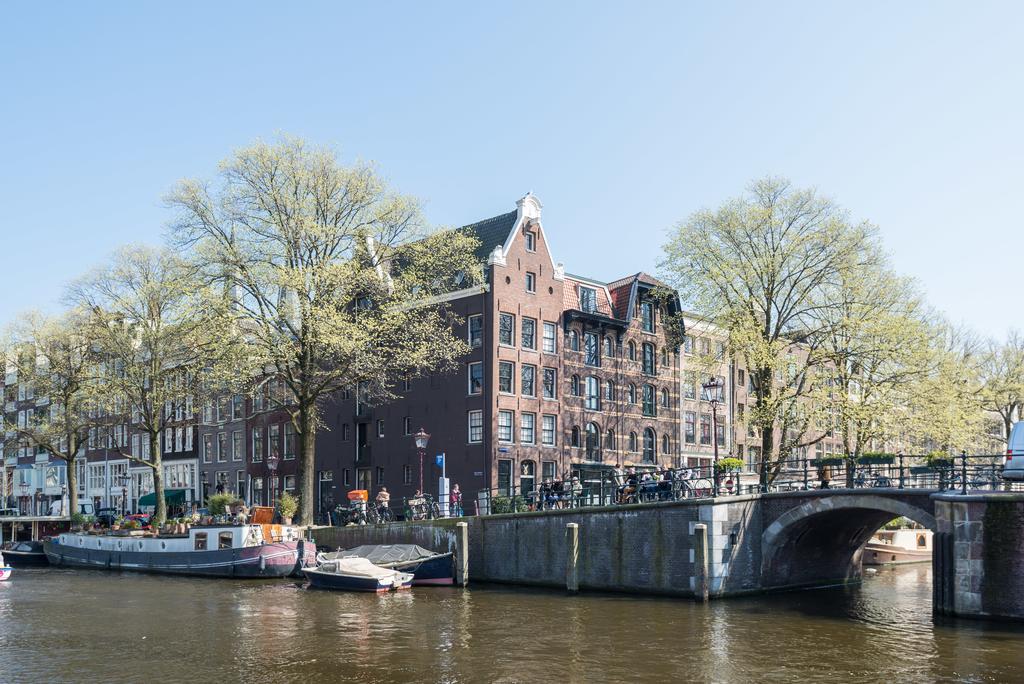 Canal View Amsterdam Apartment Екстериор снимка